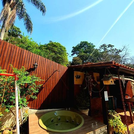 Aconchego De Itaipava - Casa De 3 Quartos, Equipada, Area Kids, Jacuzzi, Pet Friendly, Churrasqueira, Em Meio A Natureza E Proximo Ao Centro Do Bairro Petrópolis Екстериор снимка