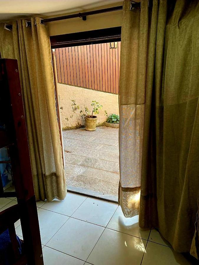 Aconchego De Itaipava - Casa De 3 Quartos, Equipada, Area Kids, Jacuzzi, Pet Friendly, Churrasqueira, Em Meio A Natureza E Proximo Ao Centro Do Bairro Petrópolis Екстериор снимка