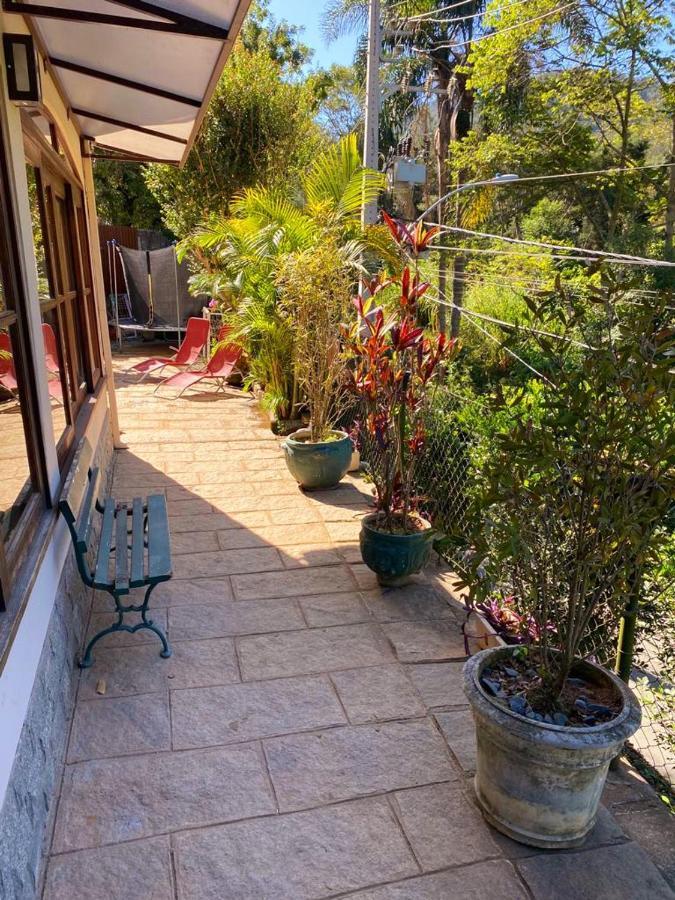 Aconchego De Itaipava - Casa De 3 Quartos, Equipada, Area Kids, Jacuzzi, Pet Friendly, Churrasqueira, Em Meio A Natureza E Proximo Ao Centro Do Bairro Petrópolis Екстериор снимка