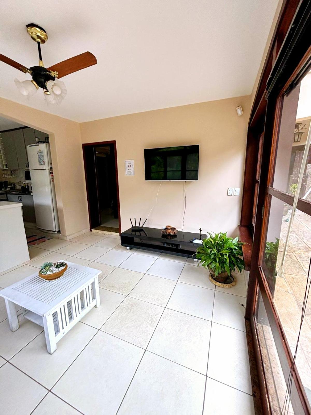 Aconchego De Itaipava - Casa De 3 Quartos, Equipada, Area Kids, Jacuzzi, Pet Friendly, Churrasqueira, Em Meio A Natureza E Proximo Ao Centro Do Bairro Petrópolis Екстериор снимка