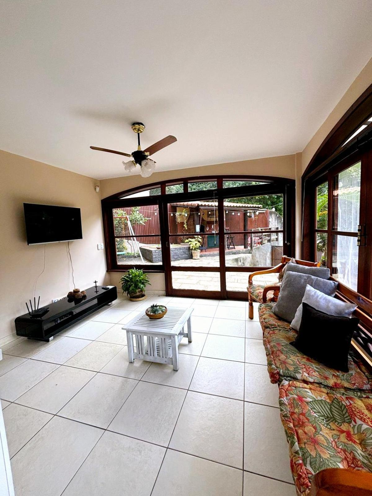 Aconchego De Itaipava - Casa De 3 Quartos, Equipada, Area Kids, Jacuzzi, Pet Friendly, Churrasqueira, Em Meio A Natureza E Proximo Ao Centro Do Bairro Petrópolis Екстериор снимка